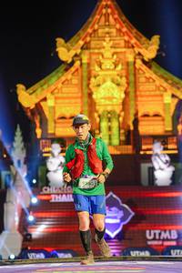 BIB: 150, 9263
                            <button type="button" onclick="openModal(22346945)" class="btn btn-primary btn-sm float-right btn-popup" data-toggle="modal" data-target=".modal-high-quality">
                        <i class="fas fa-shopping-cart"></i> Add to Cart
                    </button>
                                            <button type="button" onclick="isThisMe(22346945, true)" class="btn btn-success btn-sm float-right btn-popup btn-isme hidden" data-toggle="tooltip" data-placement="bottom" title="นี่คือรูปของคุณใช่ไหม คลิกที่นี่เพื่อเอาเข้าอัลบั้ม">
                        <i class="fas fa-plus"></i> Add to album
                    </button>
                    <button type="button" onclick="isThisMe(22346945, false)" class="btn btn-warning btn-sm float-right btn-popup btn-isnotme hidden">
                        <i class="fas fa-ban"></i> Remove from album
                    </button>